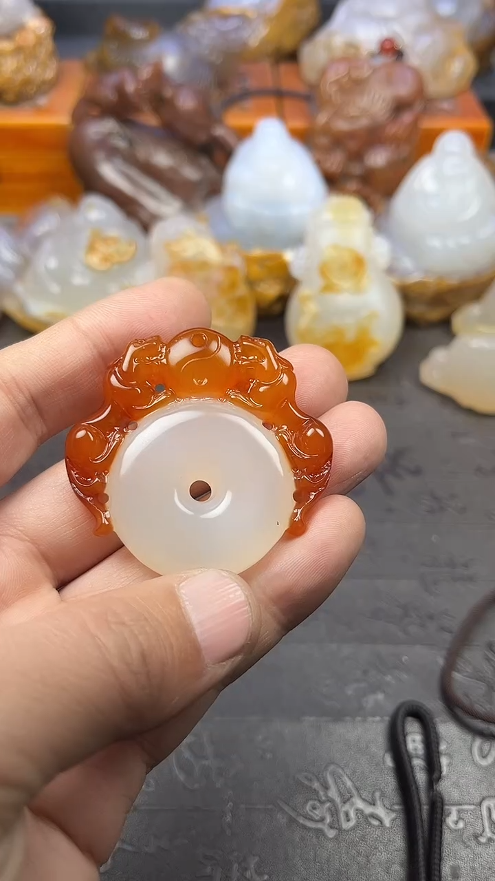 【闪购商品】玛瑙/玉髓吊坠未镶嵌1