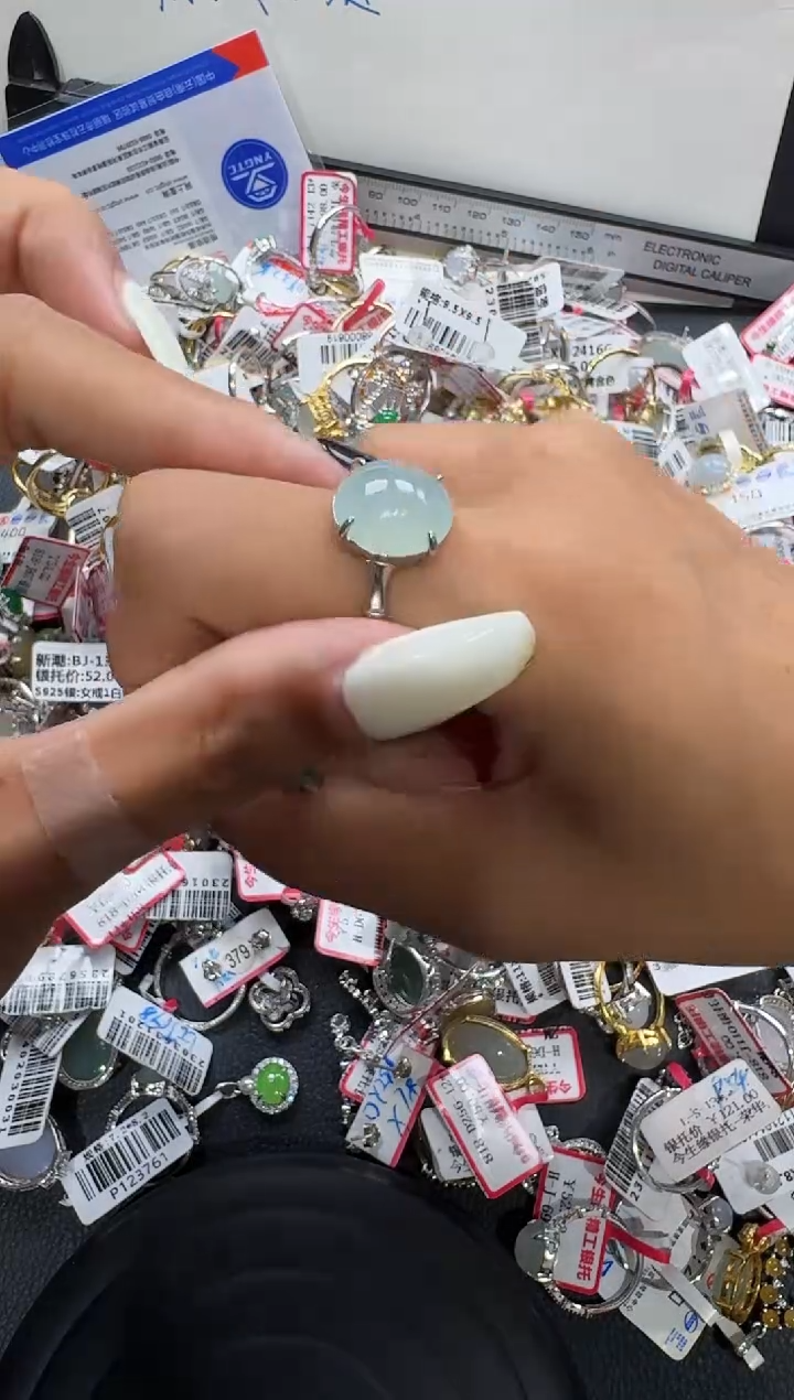 翡翠戒指银S925镶嵌戒指480