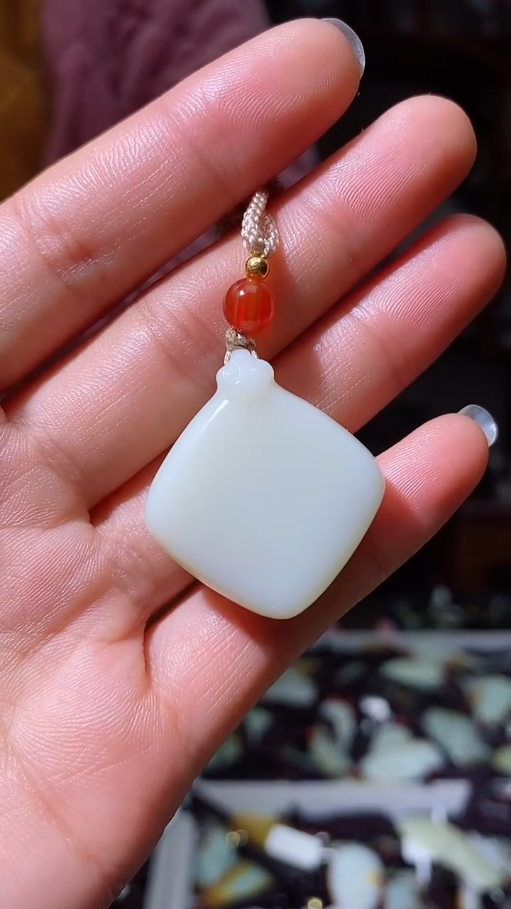 【闪购商品】和田玉挂件未镶嵌1