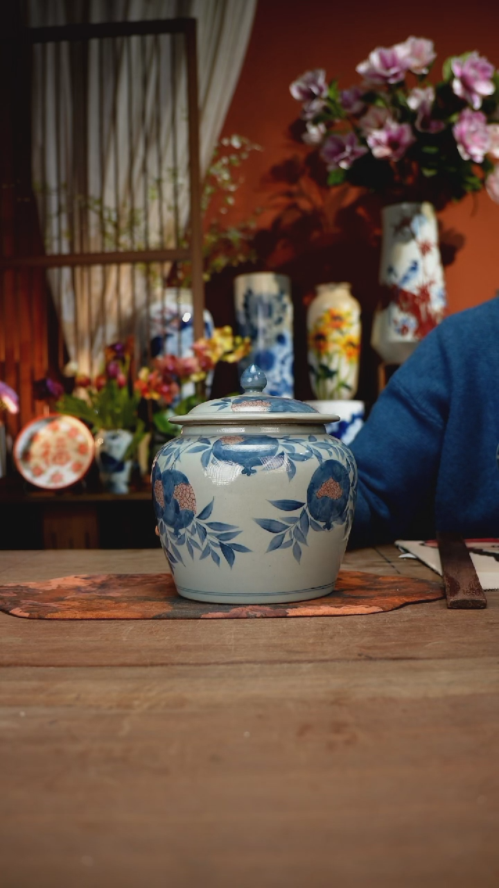 当代高温釉下彩手绘陶瓷餐具