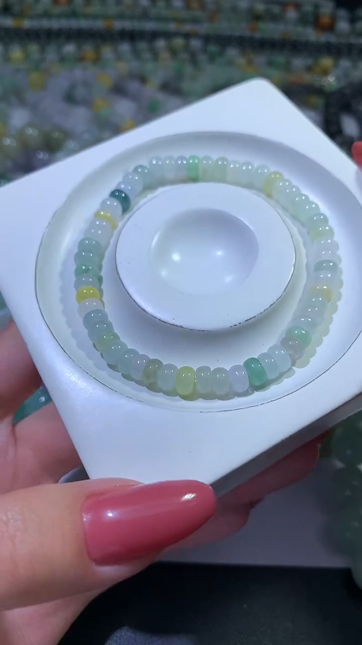 颈饰未镶嵌翡翠ZX018737