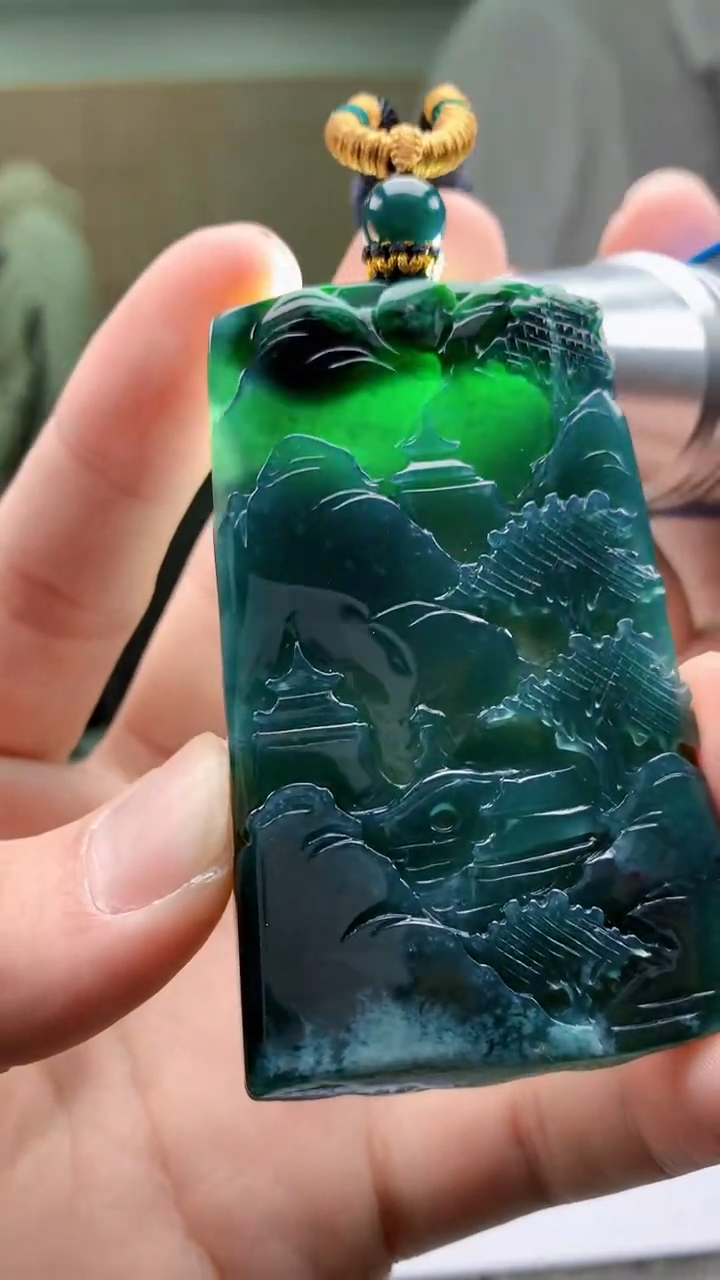 【闪购商品】定制翡翠未镶嵌5028bb-毛货挂件72