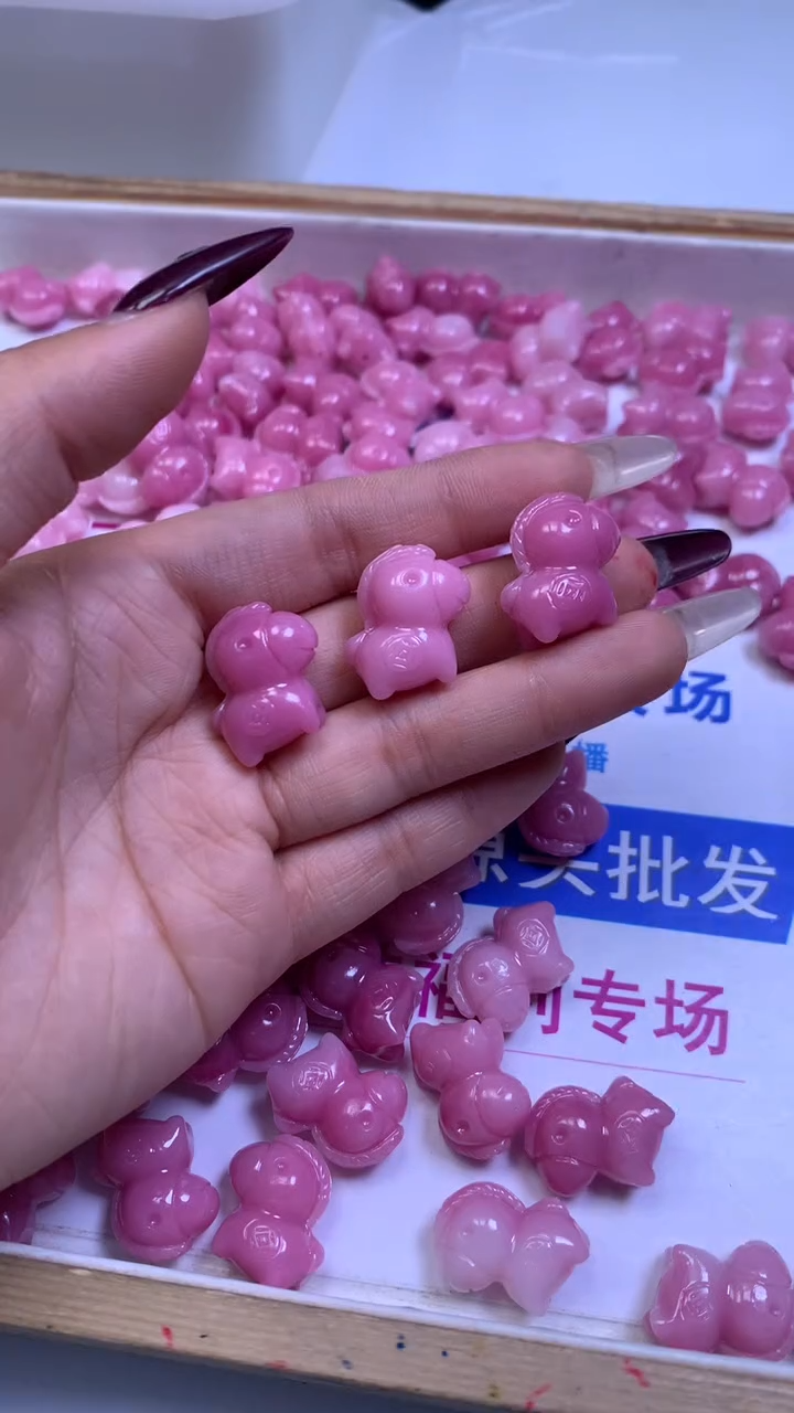 未镶嵌散珠拼合珍珠（马贝珠）A2073 女皇贝 小马11*19mm3个6.8元