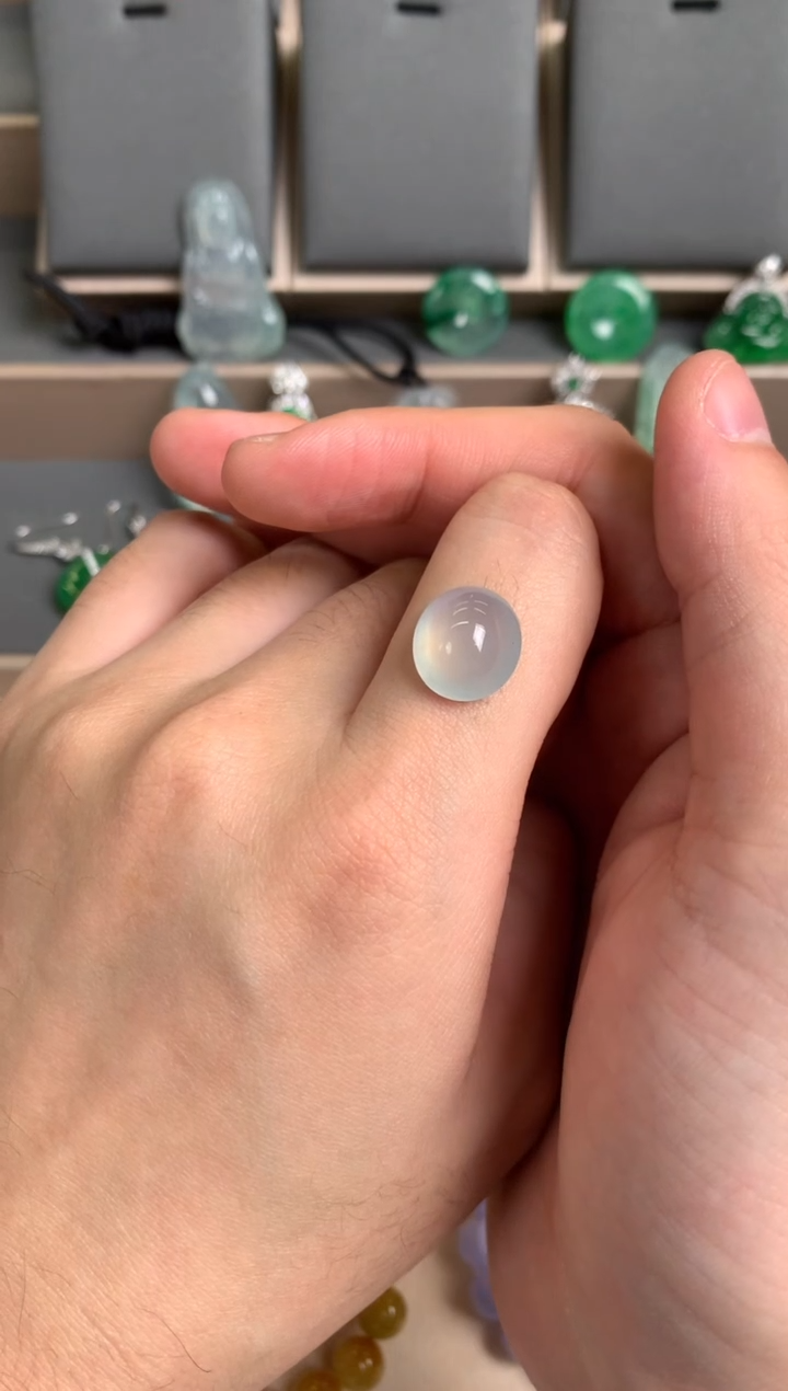 未镶嵌定制翡翠裸玉