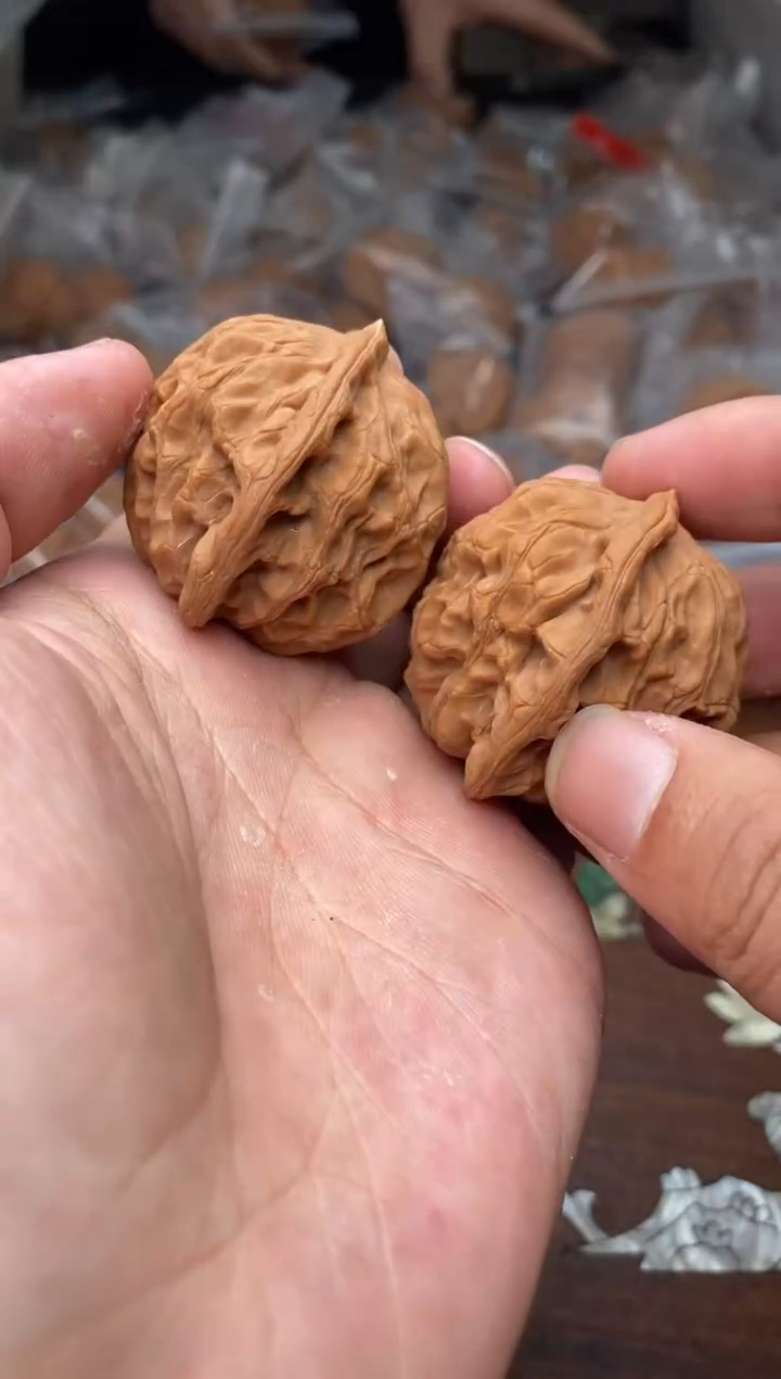 【闪购商品】文玩核桃把件A113号41尺玄武