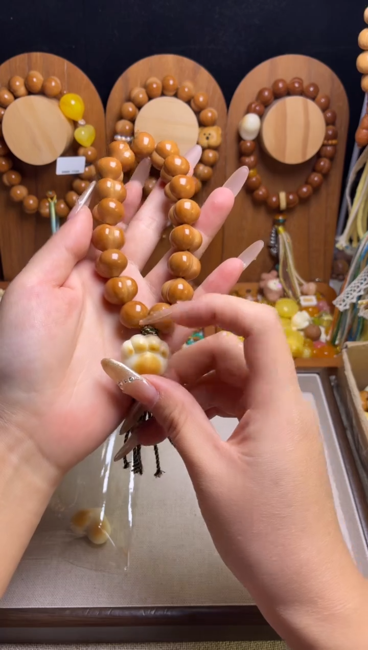 手串猴头核桃?****?全品新品高桃15.9爱心绿跑环吊黄葫芦吊坠猫爪