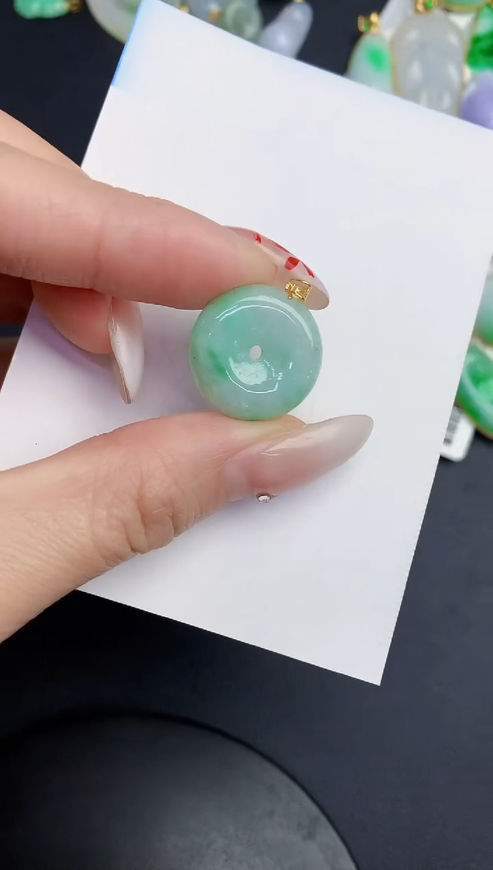 【闪购商品】翡翠颈饰18K金镶嵌00000000000