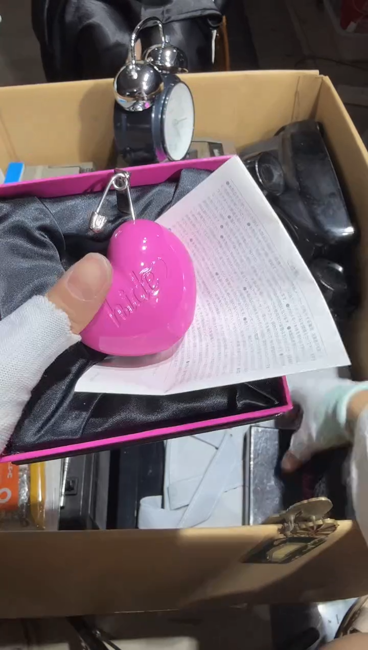 瓷片猪***哥   096中古商品，瑕疵品，不保好坏。