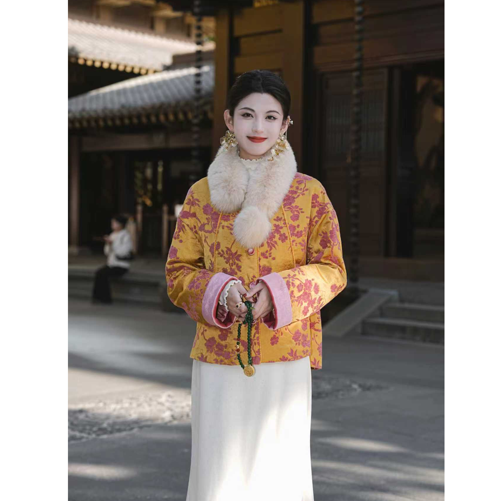 【金枝】新中式国风轻奢气质重工刺绣宽松棉服外套MCGMF2389