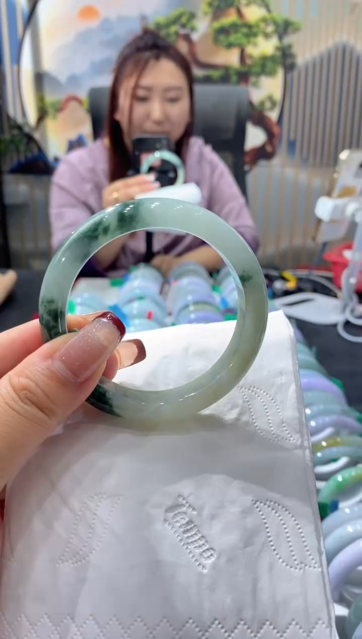 【闪购商品】翡翠手镯未镶嵌00008967