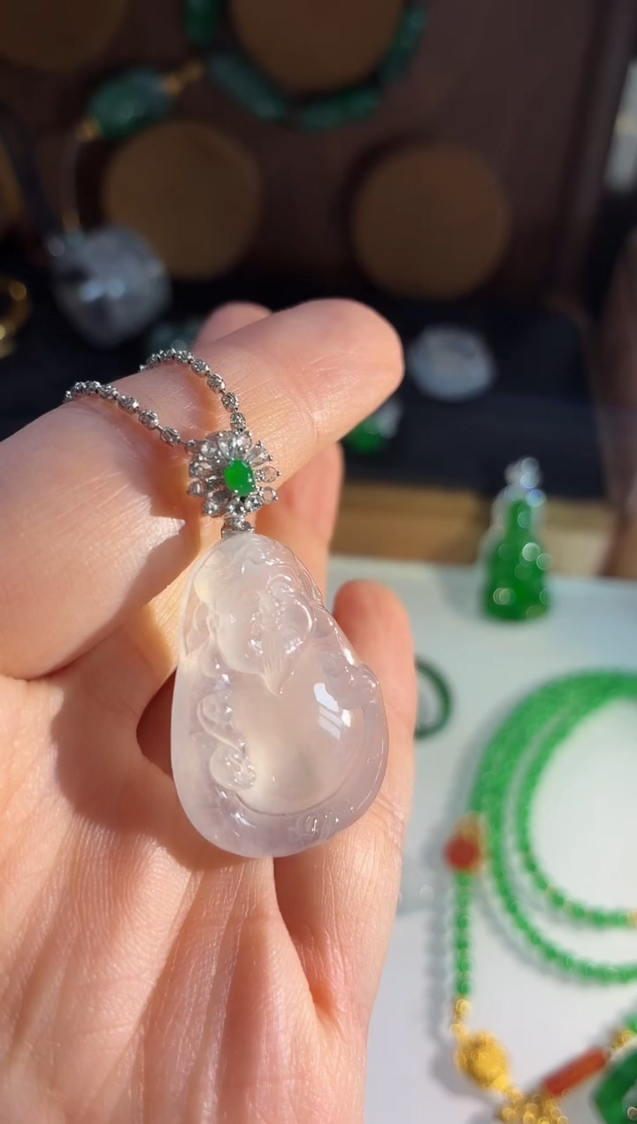 吊坠(不含链)18K金镶嵌翡翠吊坠