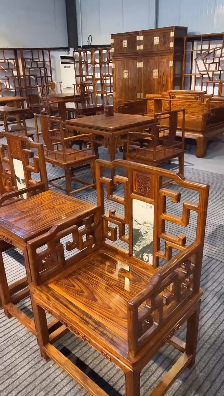 花梨木类木雕款椅子一对