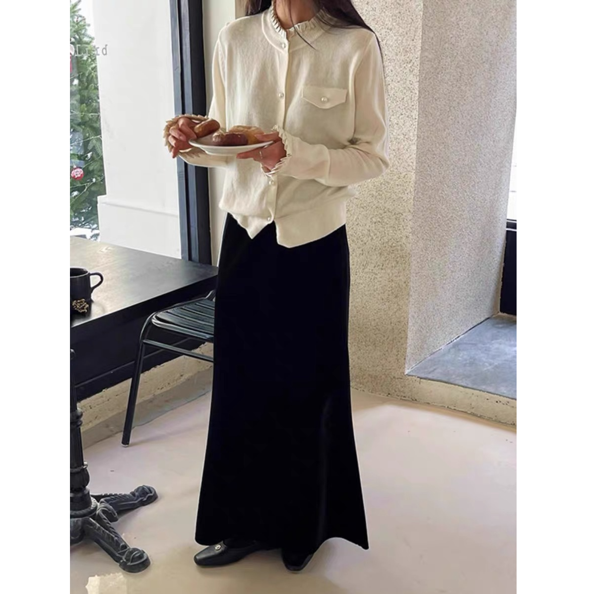 25132 法式丝绒气质鱼尾半身裙女秋冬加绒松紧腰显瘦包臀a字长裙