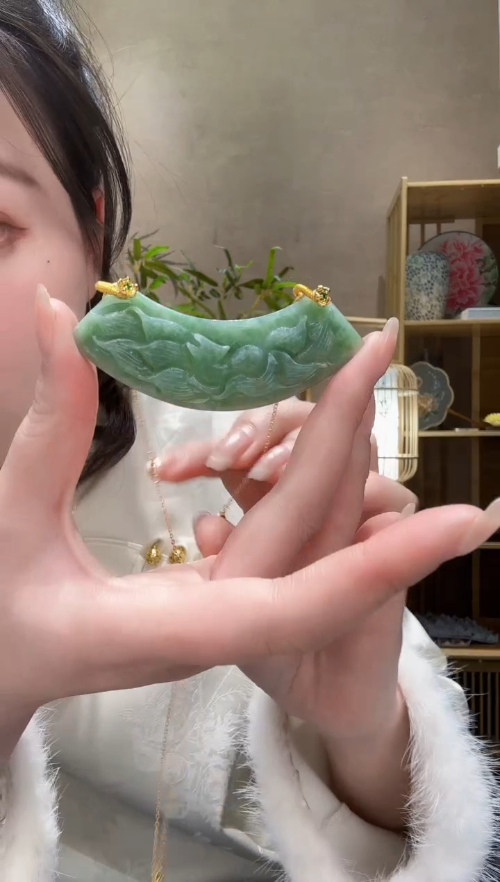 【闪购商品】翡翠颈饰未镶嵌吊坠