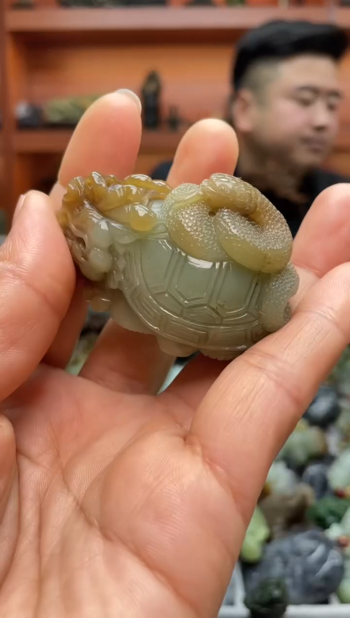 未镶嵌和田玉把件1