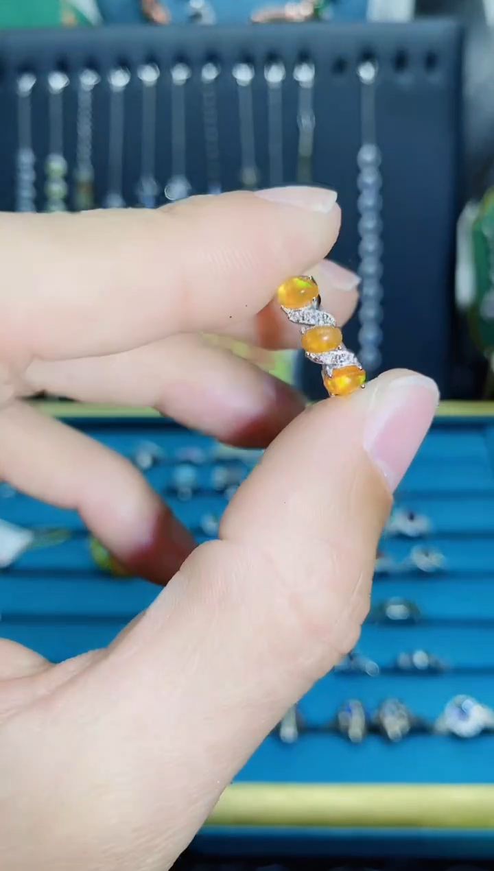 【闪购商品】欧泊戒指银S925镶嵌1121