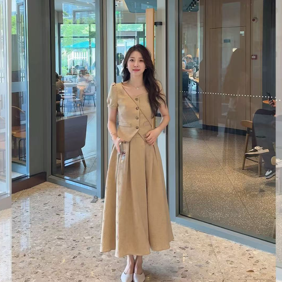 【清仓➕运费险】2025夏季高级感气质收腰卡其干金套装上衣+高腰半裙