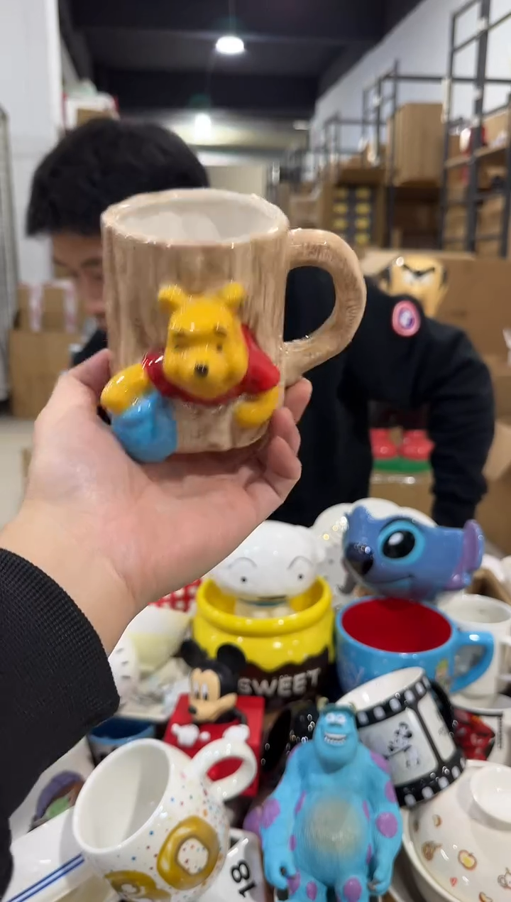 瓷片维尼树洞杯  