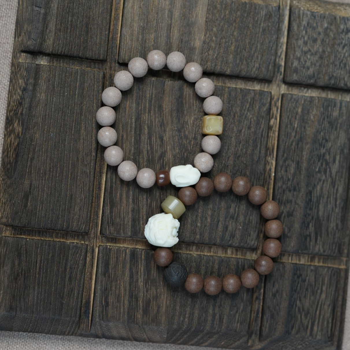 古韵*玉兔*醒狮 10mm珠天然合香非遗手工 中式风