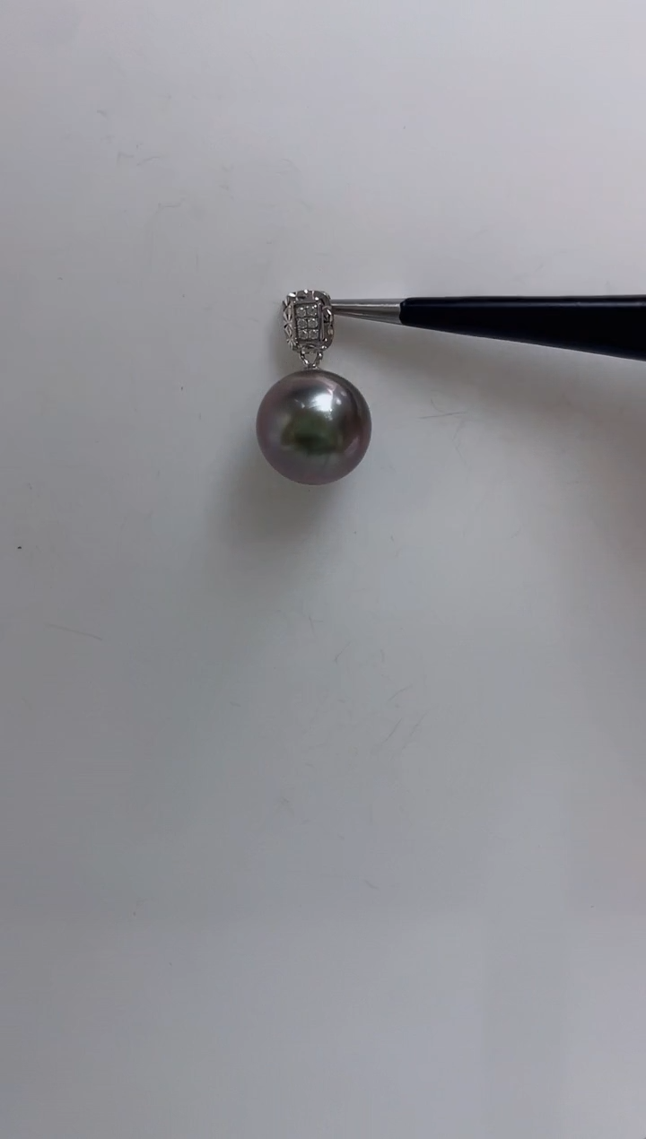 18K金镶嵌颈饰海水珍珠  