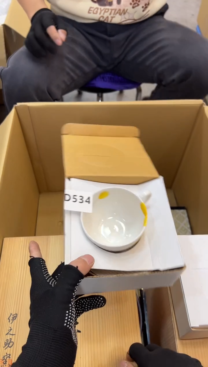 彤***官534中古商品谨慎参拍