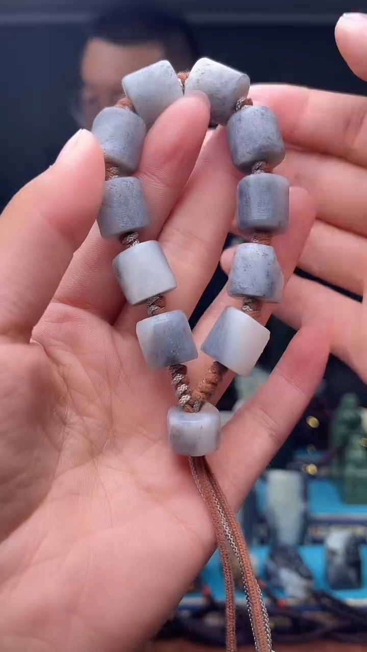 未镶嵌和田玉挂件1