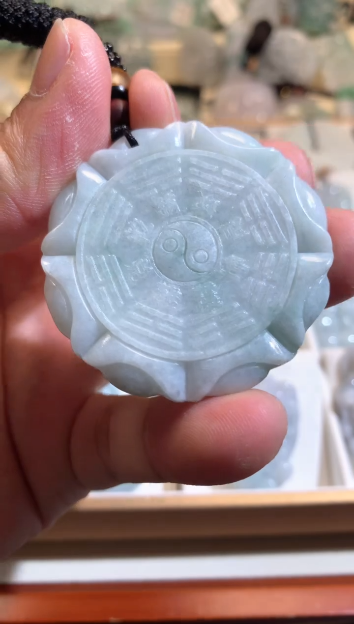【闪购商品】翡翠颈饰未镶嵌01/16/263