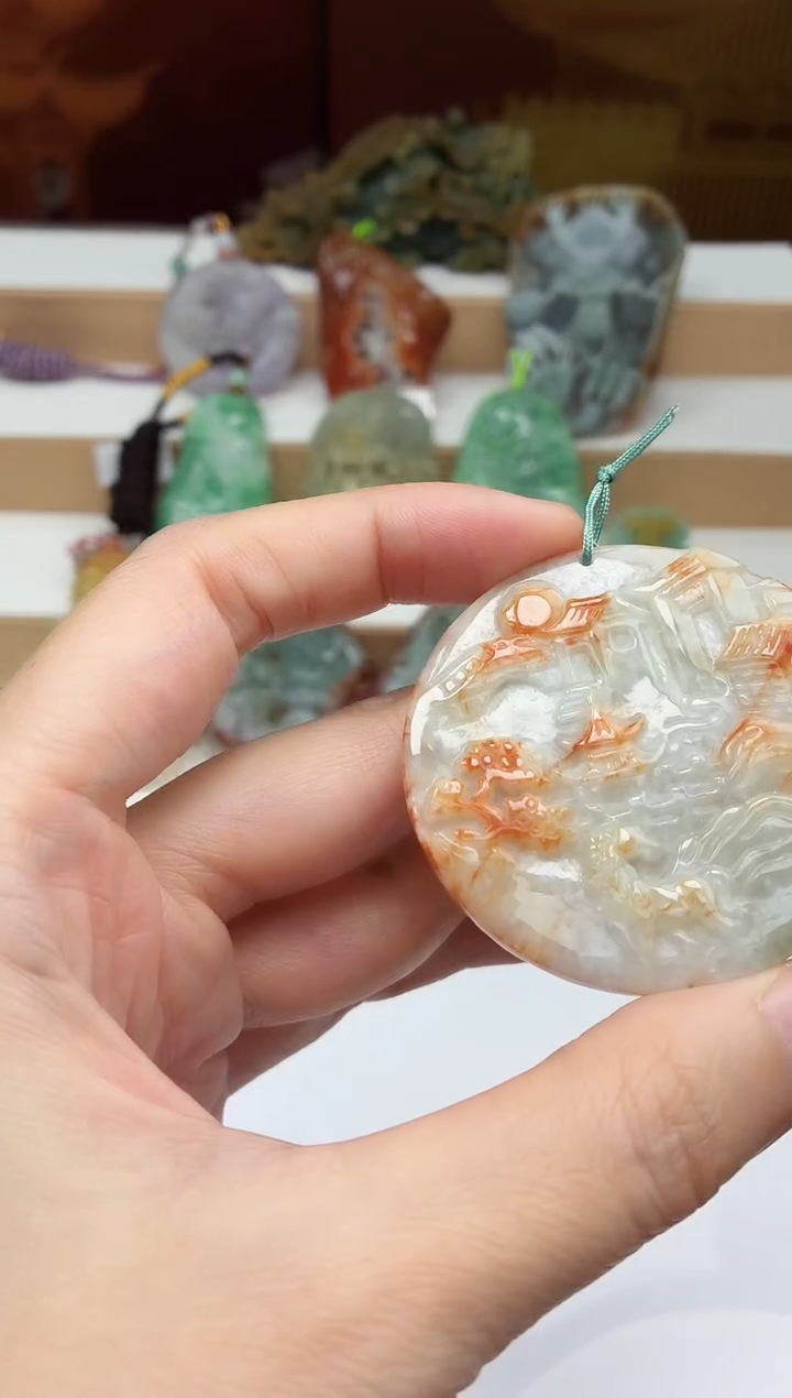 颈饰未镶嵌翡翠1