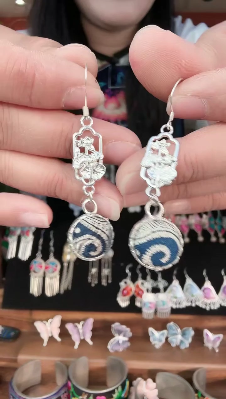 非遗手工刺绣饰品耳环29