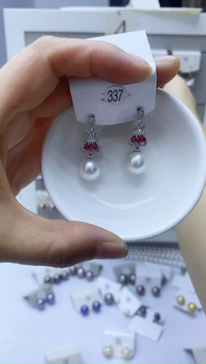 【闪购商品】海水珍珠耳饰银S925镶嵌337