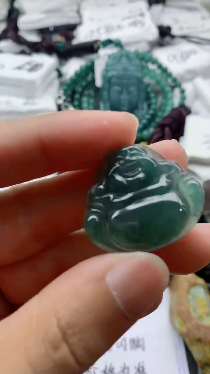 翡翠未镶嵌颈饰555555555555