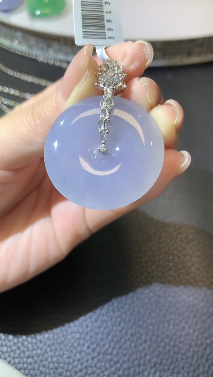 【闪购商品】翡翠吊坠(不含链)18K金镶嵌W2
