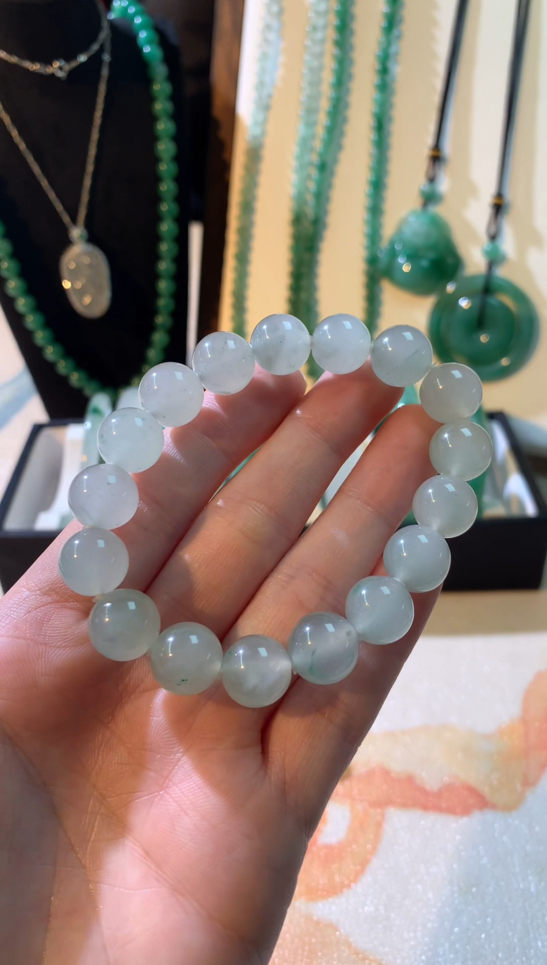 未镶嵌手链石英质玉（非洲翠）卡12mm 手串