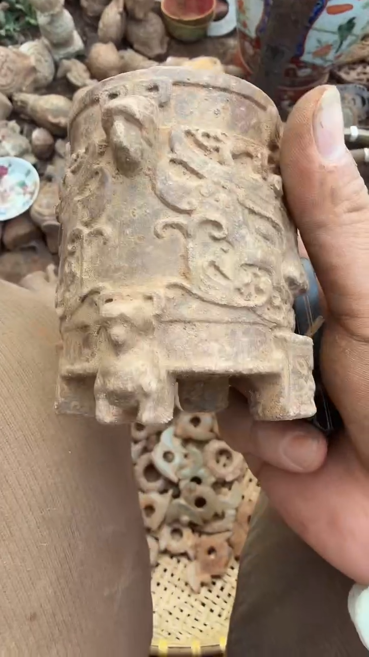 未镶嵌岫岩河磨玉（透闪石质玉）挂件殇*韵岫岩河磨玉