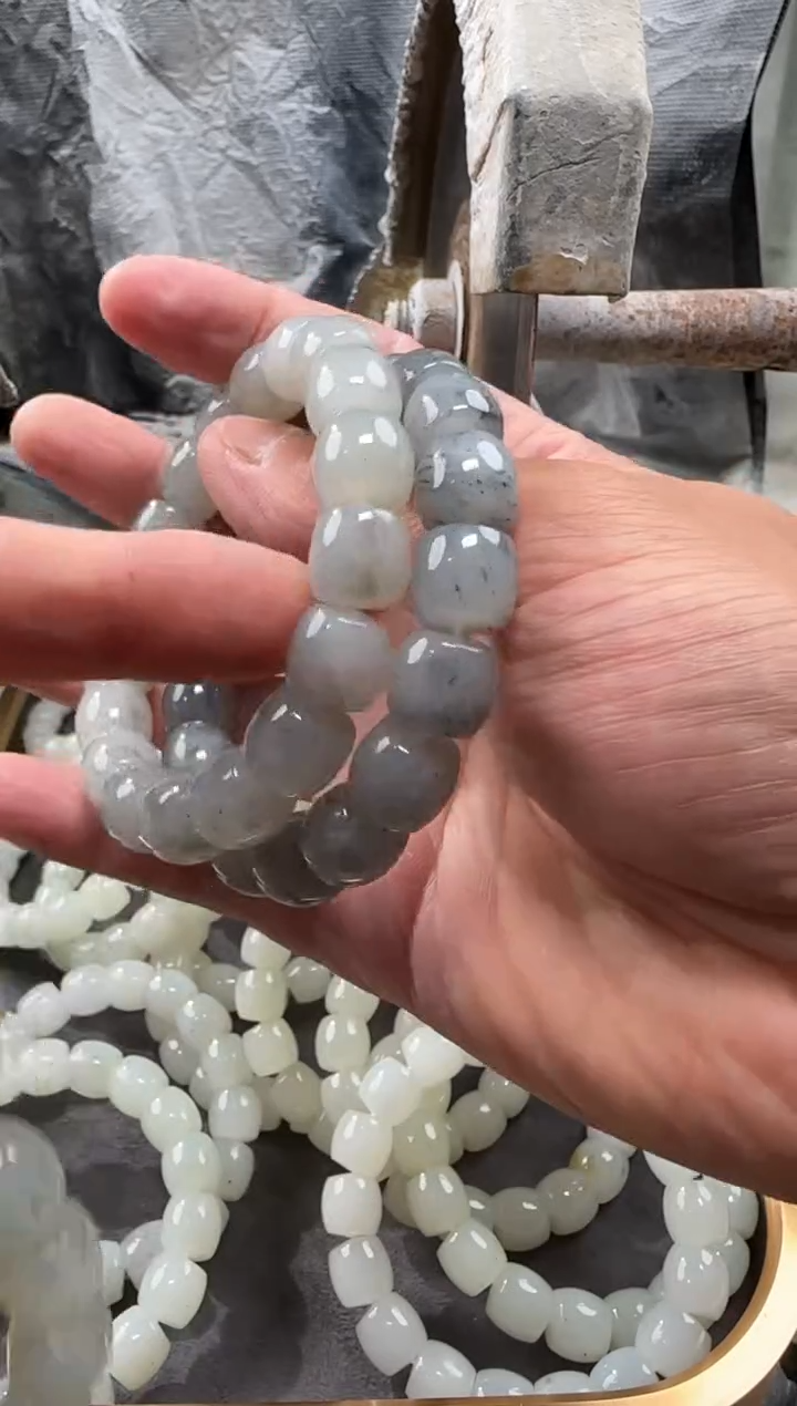 和田玉未镶嵌颈饰手串多样性拍一发一件