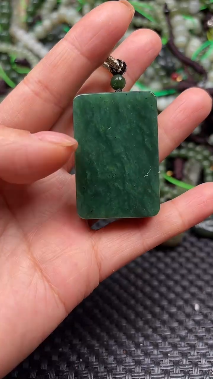 【闪购商品】和田玉颈饰未镶嵌.