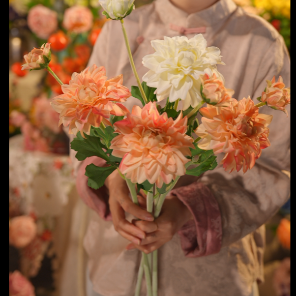 大丽花 手感保湿 香槟粉 仿真花 清！！！