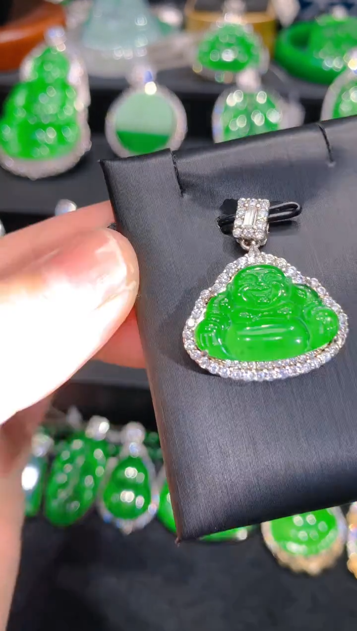 【闪购商品】翡翠颈饰银S925镶嵌7一季