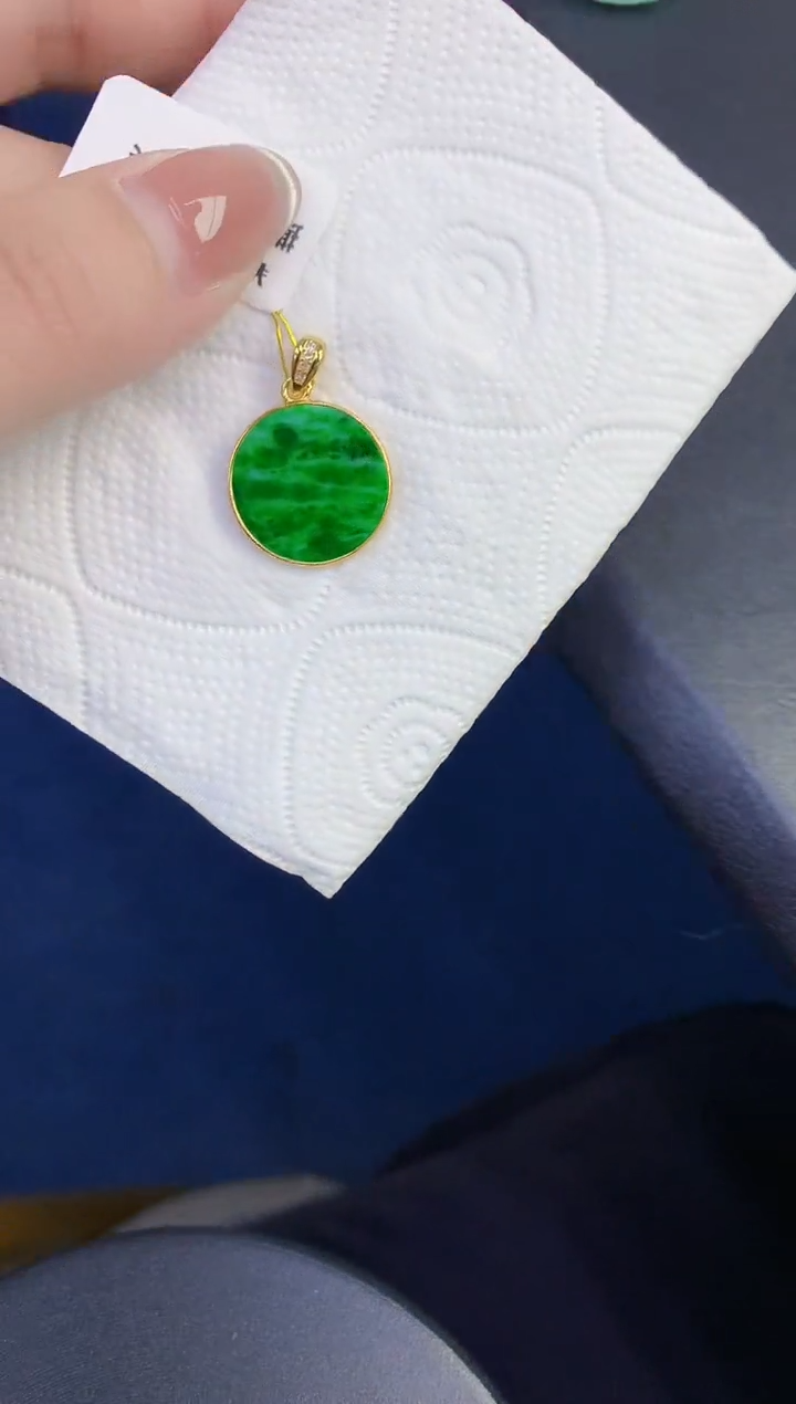 颈饰未镶嵌翡翠缅甸天然翡翠a货