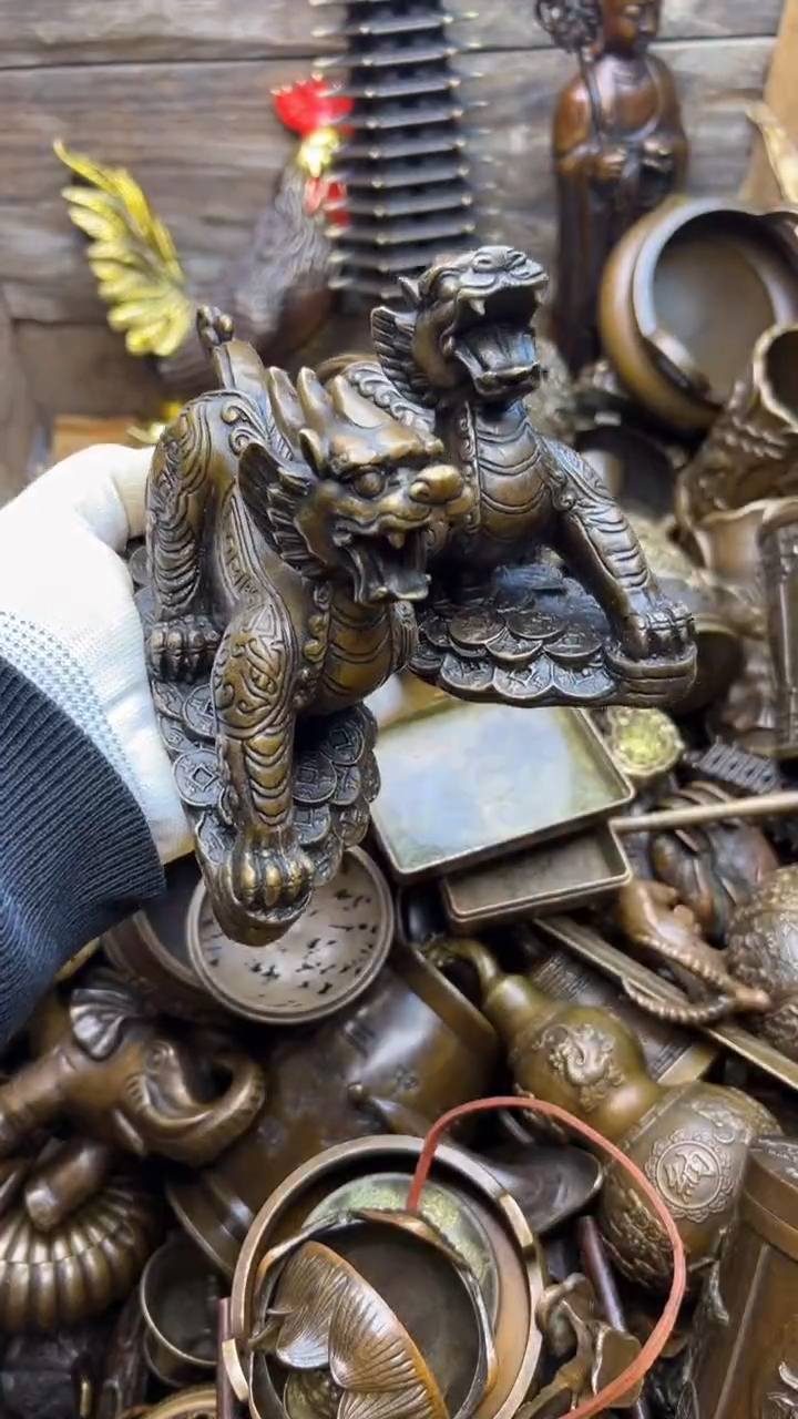 精美铜器，点击下单