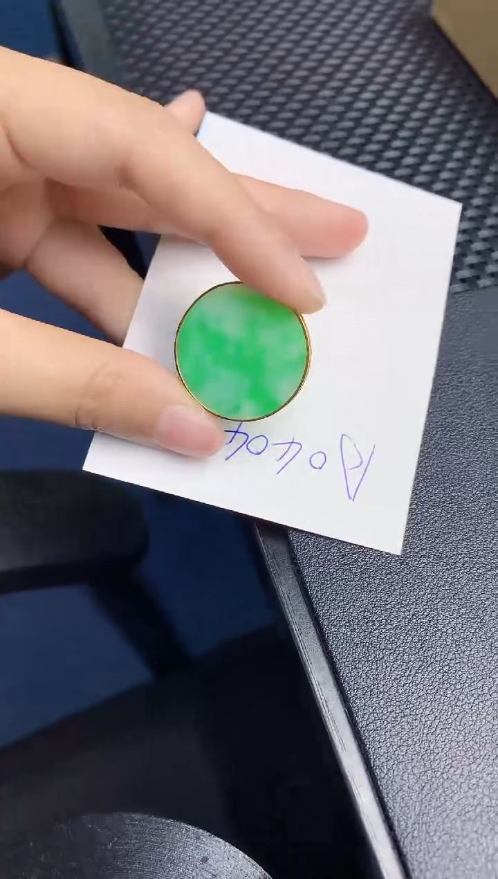 【闪购商品】翡翠颈饰18K金镶嵌000000000
