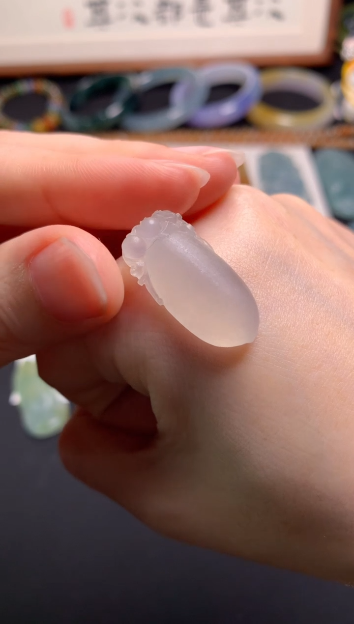 【闪购商品】定制翡翠未镶嵌0901011537