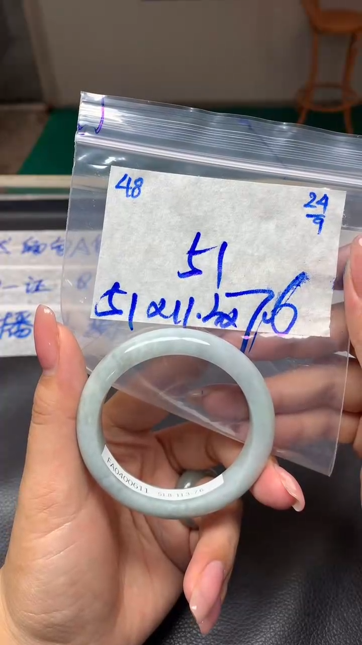 未镶嵌定制翡翠48翡翠毛货需精细抛光手镯多样性拍一发一