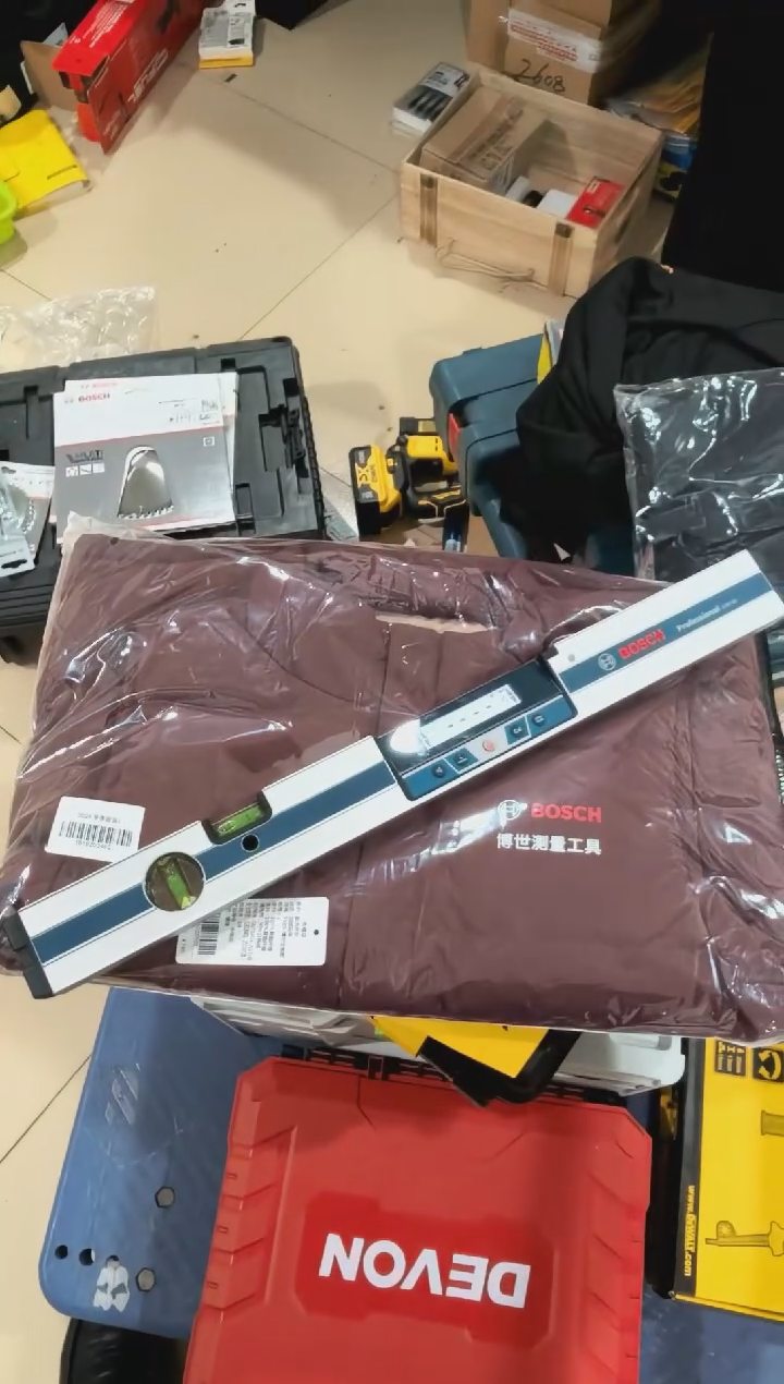 博世gm60水平仪送马甲