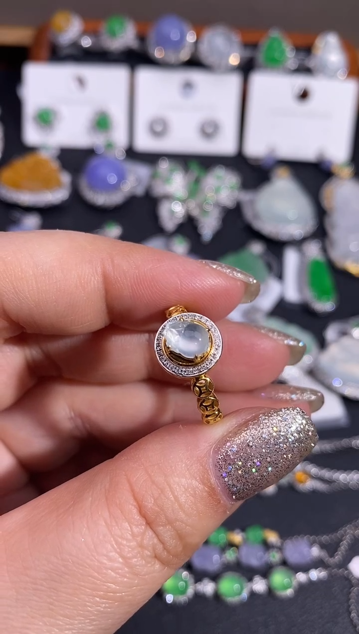 【闪购商品】翡翠戒指18K金镶嵌戒指