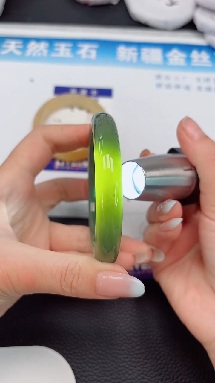 【闪购商品】和田玉未镶嵌手镯463