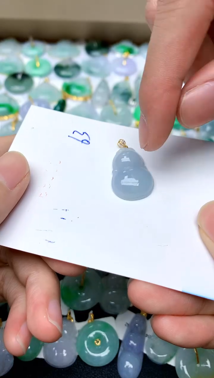 【闪购商品】翡翠颈饰18K金镶嵌63天然A货翡翠