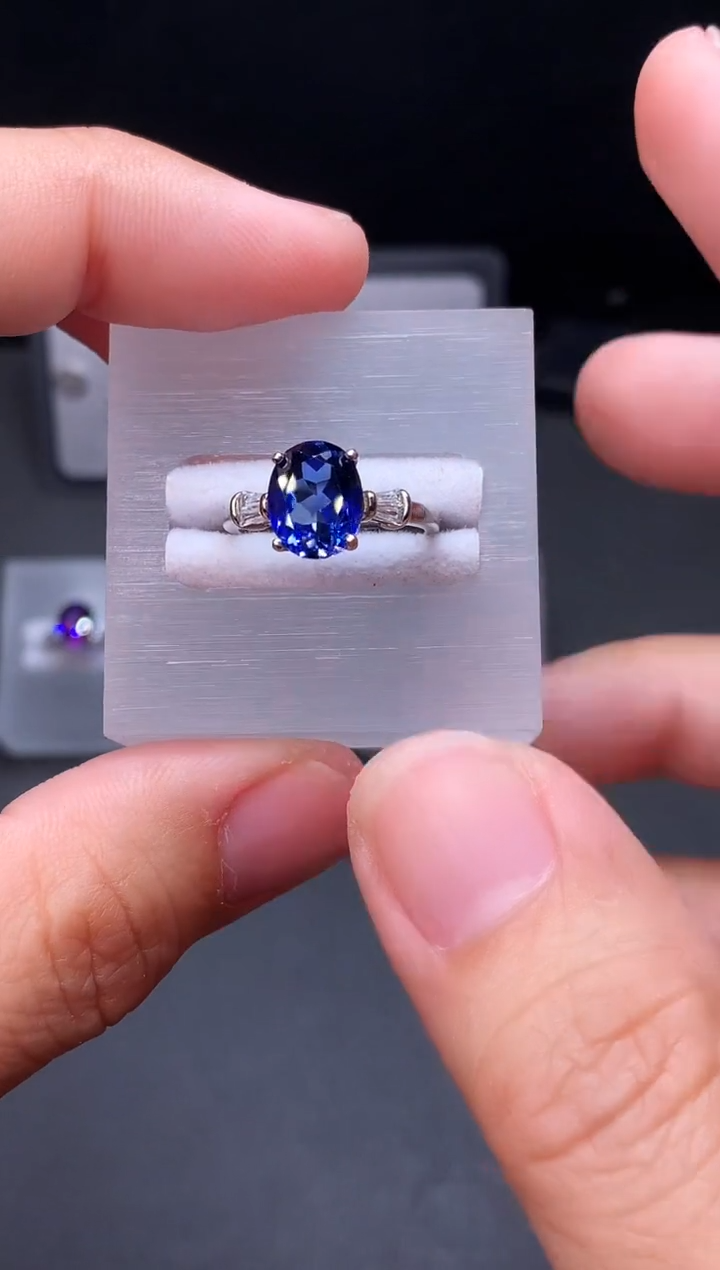 戒指蓝宝石银S925镶嵌111