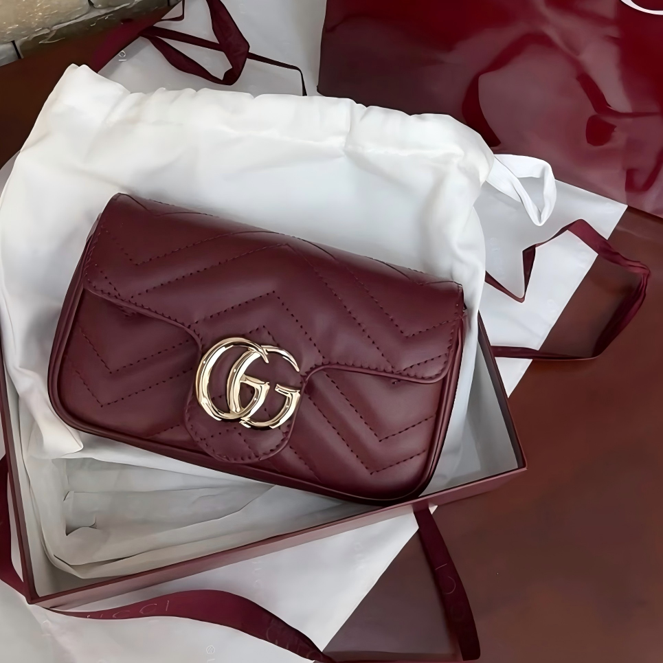 未使用 GUCCI/古驰 24年新款安可拉红双G Marmont链条包迷你