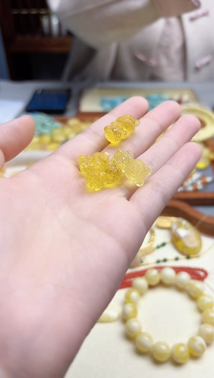 裸石蜜蜡未镶嵌蜜蜡小熊配饰GW多样性发其一